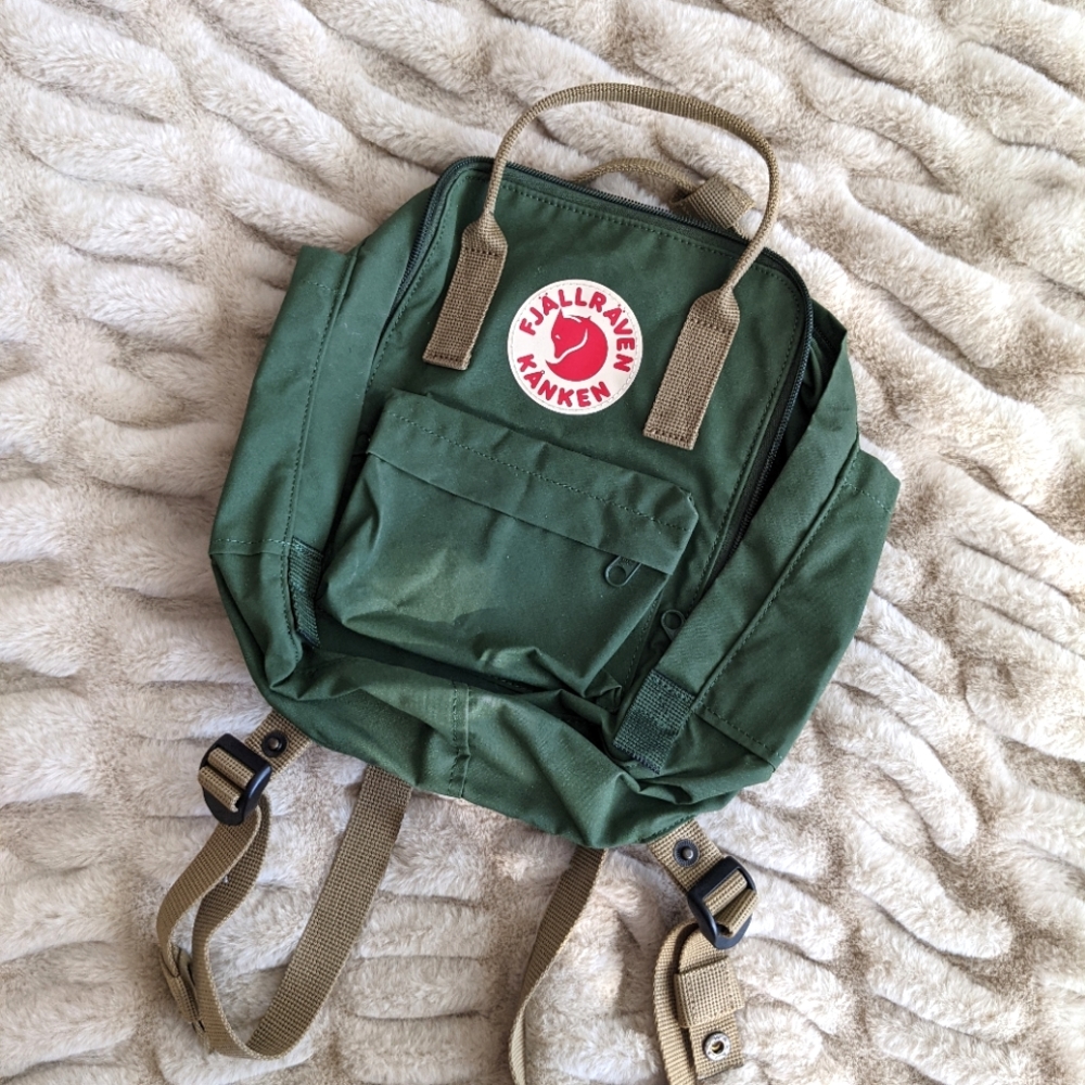 Fjallraven Kanken Mini Spruce Green Clay